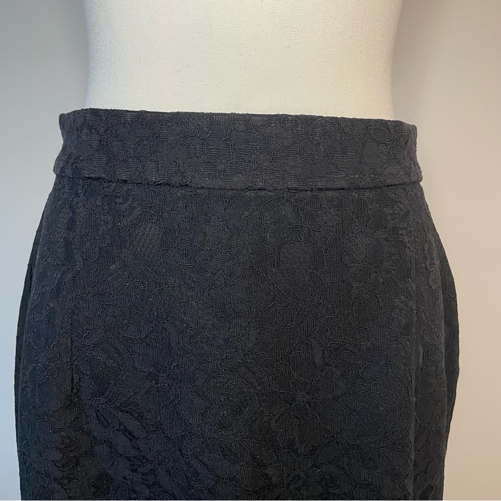 New Lace Pencil Midi Skirt Black Jennifer Lopez Women’s Size 6 — image 2 of 8